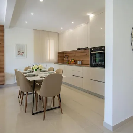 Garden Apartment